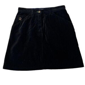 vintage Tommy Hilfiger felt like skirt size 10